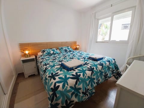 Seaview Puerta del Mar first line beach Apartment in Sitio de Calahonda