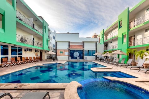 Day, Pool view, Swimming pool