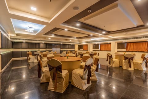 Cygnett Inn Ramachandra Hotel in Visakhapatnam
