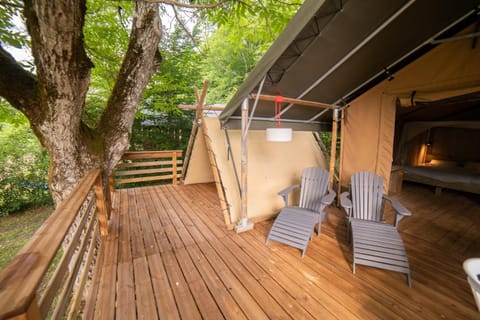 Lodge Holidays - Les 3 Cantons Luxury tent in Saint-Antonin-Noble-Val
