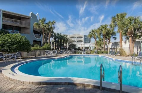 Hibiscus Oceanfront Resort Resort in Butler Beach
