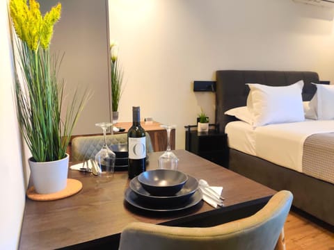 Dining area, Bedroom