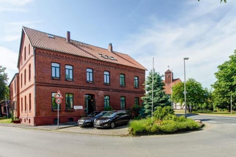 Property building, Street view, Parking