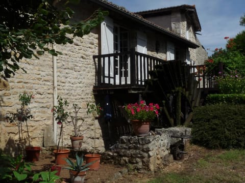 moulin de giroir House in Poitiers