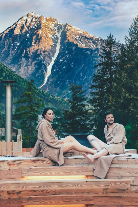 People, Spa and wellness centre/facilities, Fitness centre/facilities, Open Air Bath