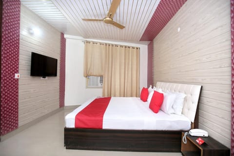 Hotel Gold Star Hotel in Chandigarh