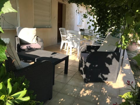 Les Buis Apartment in Carpentras