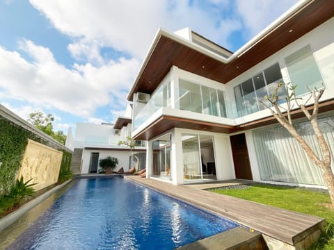 Property building, Patio, Pool view, Swimming pool