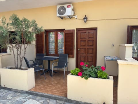 Stelios Rooms Apartment in Palaiochora