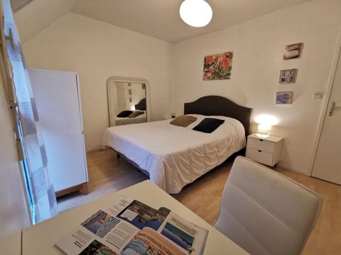 Holiday Home La Baie des Corsaires-4 by Interhome House in St-Malo