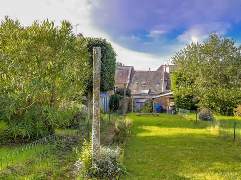 Holiday Home La Congrière by Interhome House in Cancale