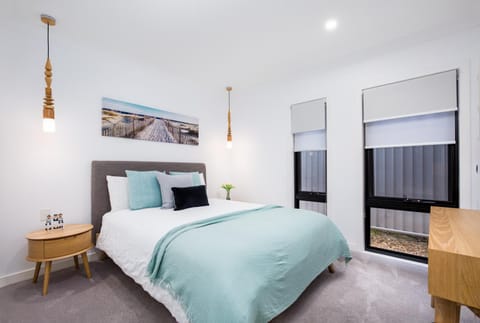 Lamour Holiday Beach House Maison in Surfers Paradise