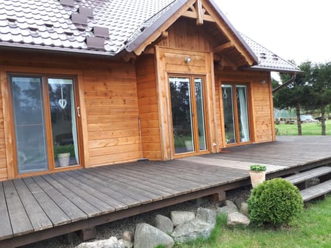Drewniany dom w cudownej okolicy House in Pomeranian Voivodeship