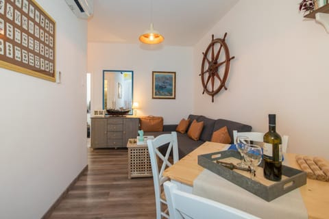 Skipper Suites Condominio in Novigrad