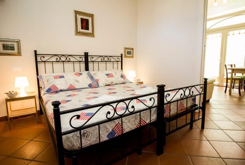 Kitchen or kitchenette, Living room, Bedroom