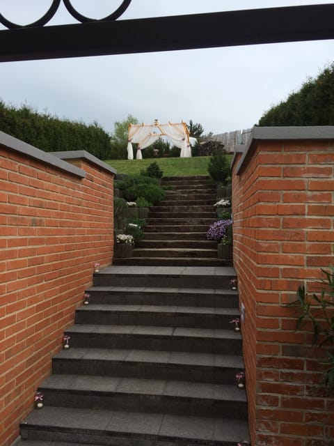 Garden, Balcony/Terrace