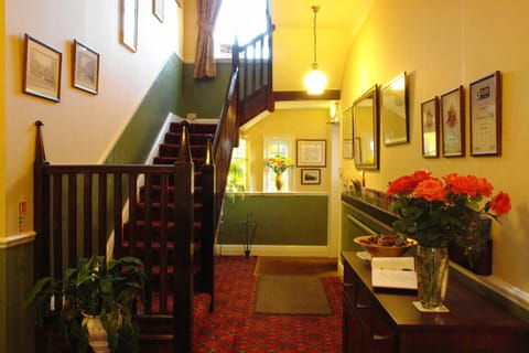 Midway Guest House Bed and Breakfast in York