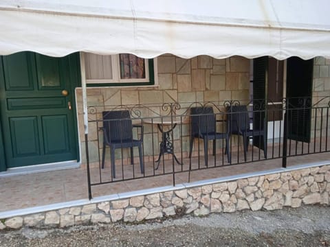 Christina's Apartment Condo in Lefkada