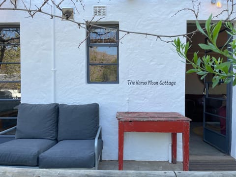 The Karoo Moon House & Cottage House in Western Cape