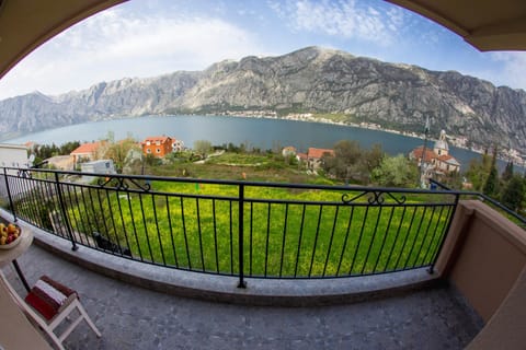 Garden view, Sea view, Quiet street view