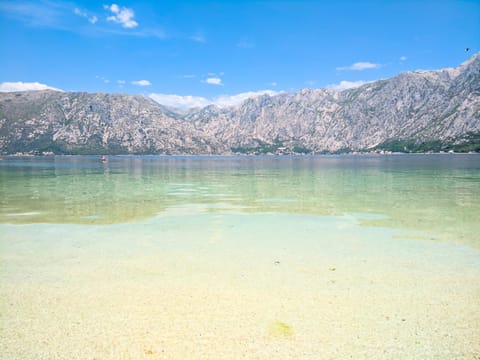 Lux Apartments Fabris Condo in Kotor Municipality