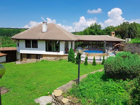 Holiday Home Arbanasi House in Veliko Tarnovo