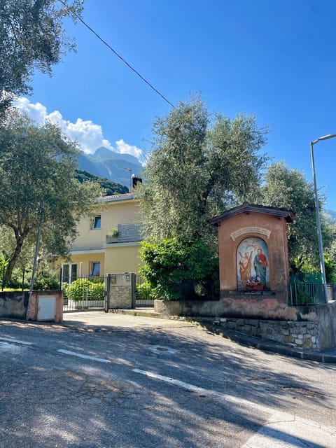 Casa Mario & Laura Ferienwohnungen FREE WI-FI PARKING Condominio in Malcesine