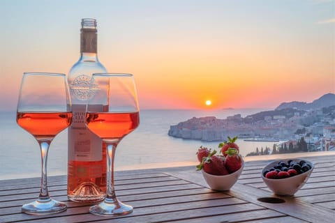 Balcony/Terrace, City view, Sea view, Drinks, Sunset