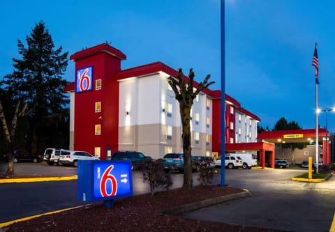 Property building, Facade/entrance, Property logo or sign, On site, Time of day, Sunset