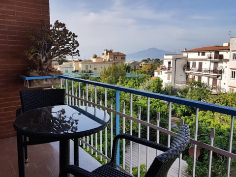 Balcony/Terrace, Garden view