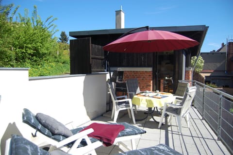 Property building, Balcony/Terrace