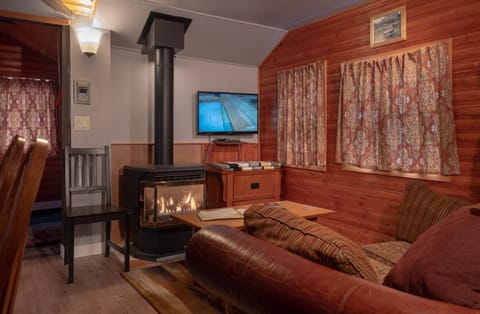 Hillside Bungalows Campground/ 
RV Resort in Banff