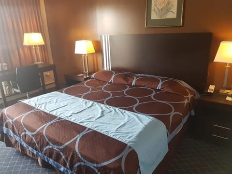BA Hotel Hotel in Red Deer