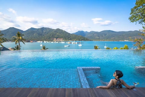 Bhuvarin Resort Resort in Koh Chang Tai