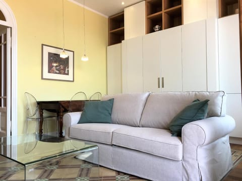 Emilia's Home Apartment in Siena