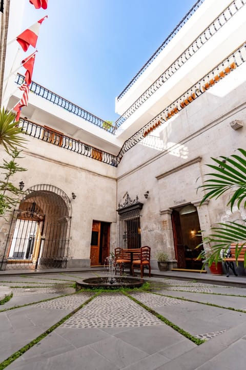 Patio, Inner courtyard view