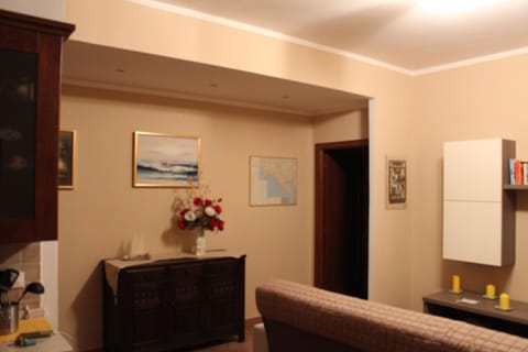 Communal lounge/ TV room, Living room, Decorative detail, Seating area