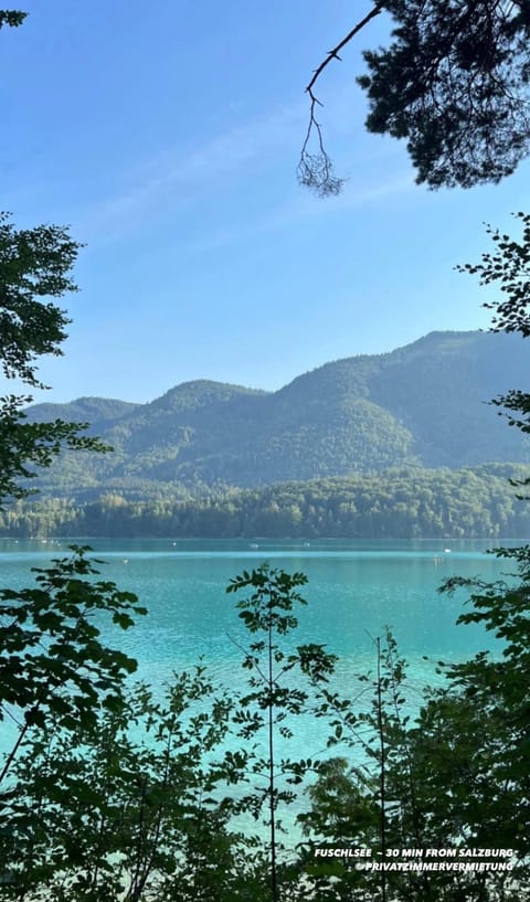 Nearby landmark, Day, Natural landscape, Lake view, Mountain view