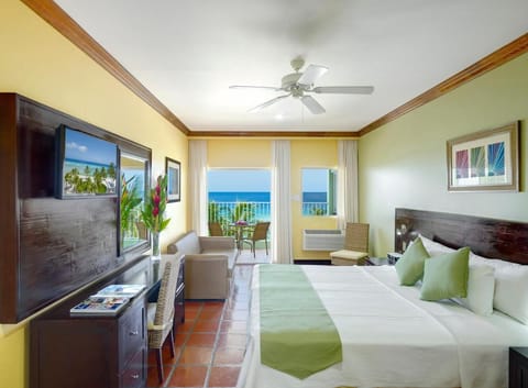 Coconut Court Beach Hotel Hotel in Bridgetown