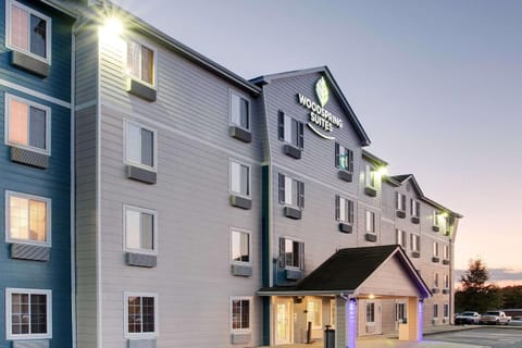 WoodSpring Suites Charlotte Shelby Hotel in Shelby
