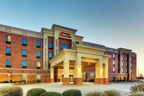 Hampton Inn and Suites Swansboro Near Camp Lejeune Hotel in Swansboro