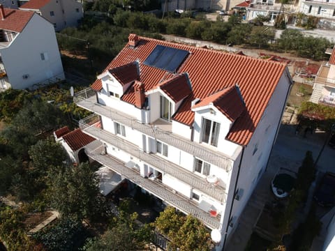 Property building, Bird's eye view