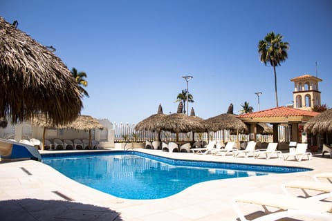 Pool view, Swimming pool