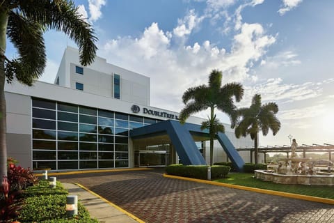 DoubleTree by Hilton Managua Hotel in Managua