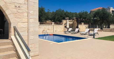 Property building, BBQ facilities, Garden, Swimming pool