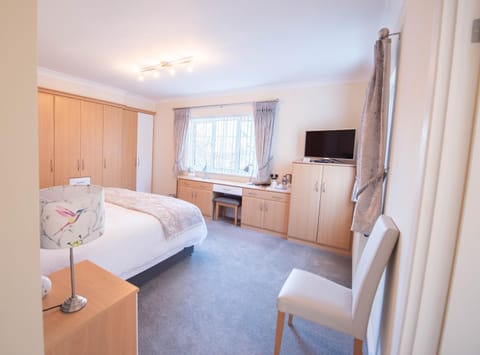 Riseden Bed and Breakfast Bed and Breakfast in Maidstone