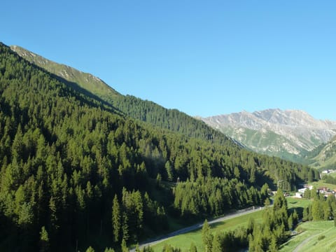 View (from property/room), Mountain view