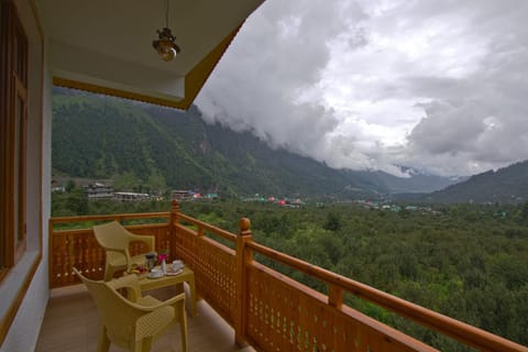 Kalista Resort Resort in Himachal Pradesh