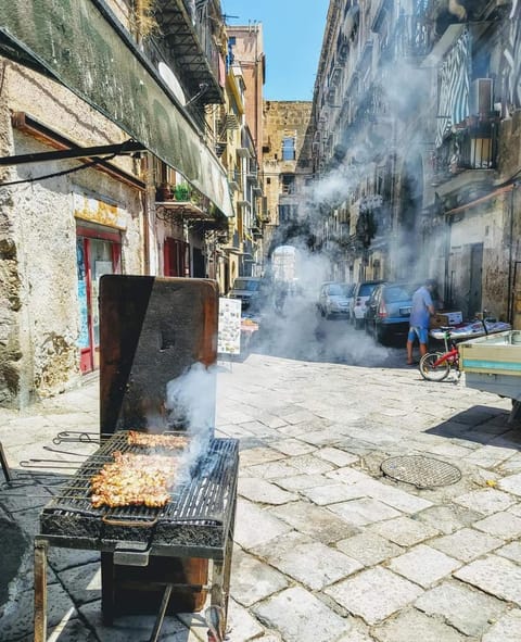 Le PERGOLETTE Apartment in Palermo