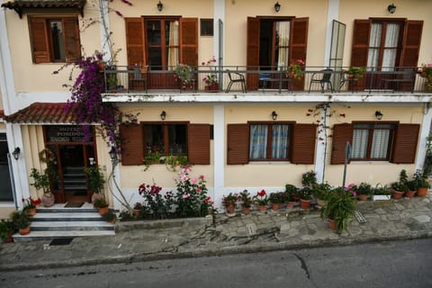 Pension Posidon Bed and Breakfast in Peloponnese Region